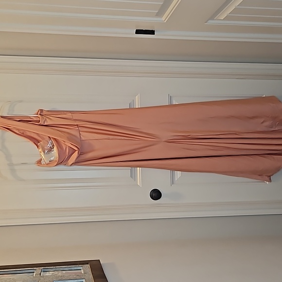 *NWT* Cynthia & Sahar One Shoulder Asymmetrical Cowl Back Satin Mermaid Dress - Picture 8 of 14